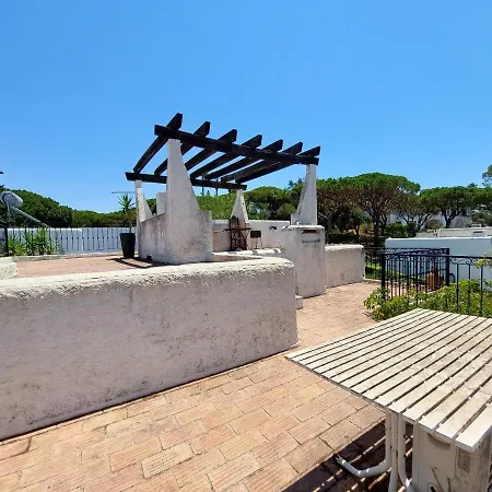 Charming House In Quarteira With Garden View And Terrace