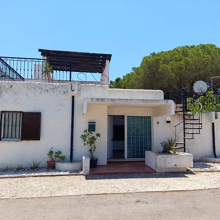 Charming House In Quarteira With Garden View And Terrace *